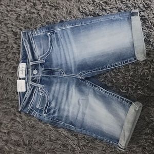 🩳NWT Woman Size 25 Bermuda Shorts🩳